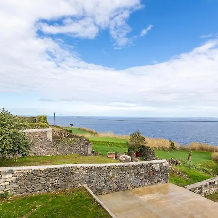 Oasis Fonte Grande * 蓬塔德尔加达